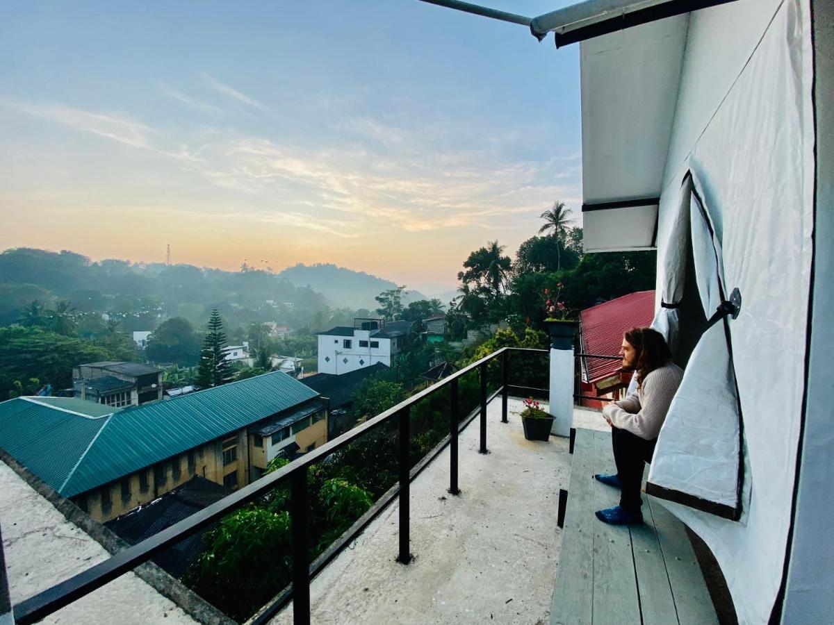 The Sky Tents Kandy Dış mekan fotoğraf